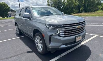 2024 Chevrolet Suburban High Country