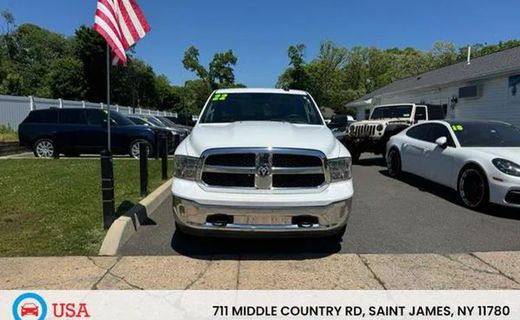 2022 Ram 1500 SLT