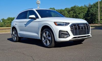 2023 Audi Q5 Quattro Premium Plus