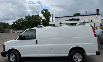 2016 Chevrolet Express 2500