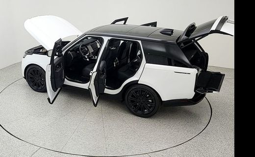 2026 Land Rover Range SE