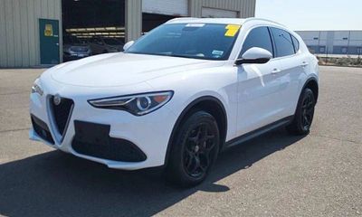2019 Alfa Romeo Stelvio Base