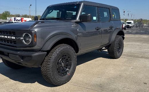 2026 Ford Bronco Base