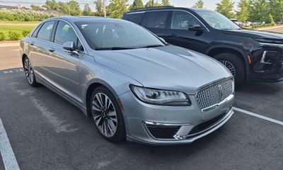 2020 Lincoln MKZ Reserve