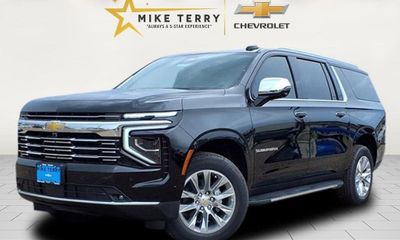 2025 Chevrolet Suburban Premier
