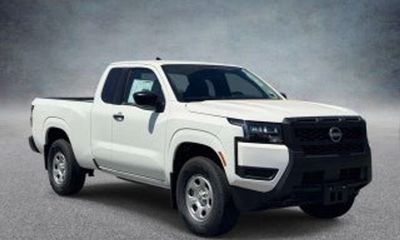 2024 Nissan Frontier S