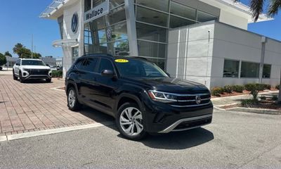 2023 Volkswagen Atlas SE W Tech