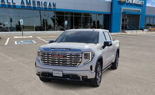2023 GMC Sierra Denali