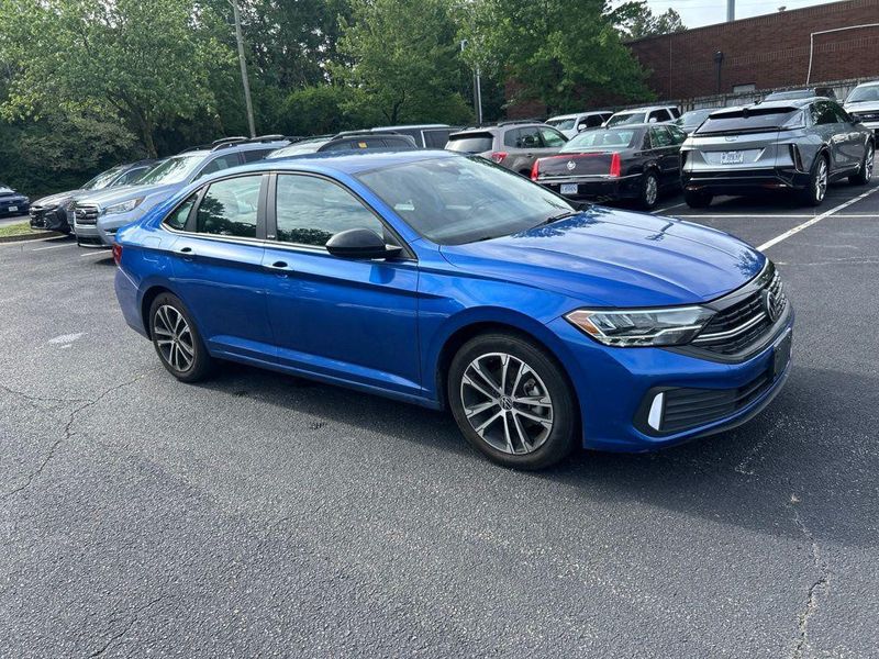 2024 Volkswagen Jetta — a typically priced live listing