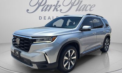 2023 Honda Pilot TRG