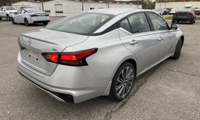 2023 Nissan Altima SL