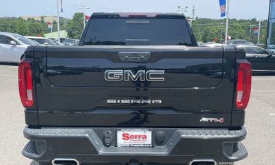 2019 GMC Sierra AT4