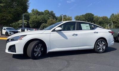 2023 Nissan Altima S