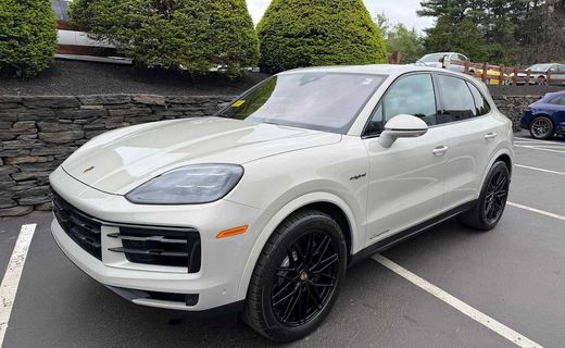 2025 Porsche Cayenne