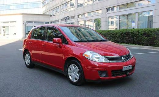 2012 Nissan Versa S
