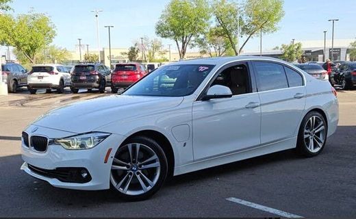 2017 BMW 330E