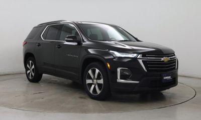 2023 Chevrolet Traverse LT