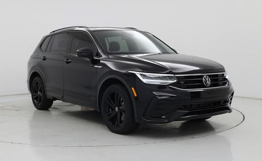 2023 Volkswagen Tiguan SE Black