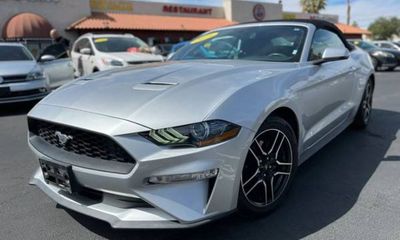 2019 Ford Mustang I4 Convertible