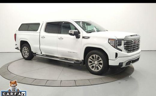 2023 GMC Sierra Denali