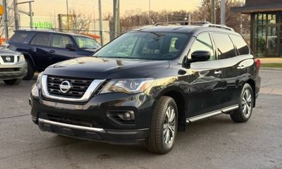 2020 Nissan Pathfinder SV