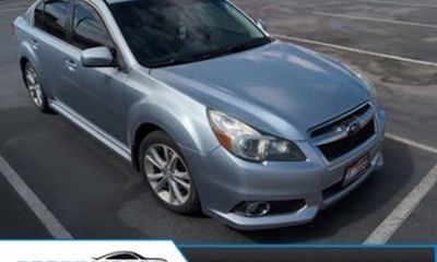 2013 Subaru Legacy Limited M R