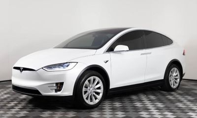 2021 Tesla Model X Long Range Plus