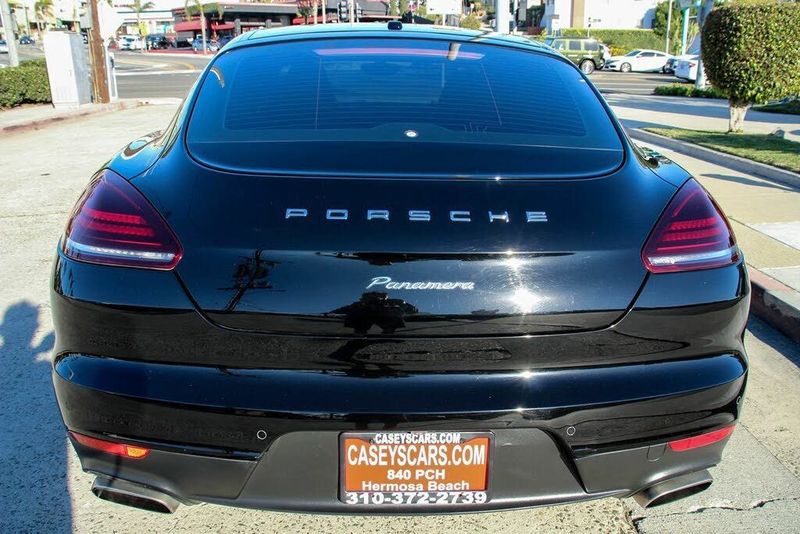 2014 Porsche Panamera — a typically priced live listing