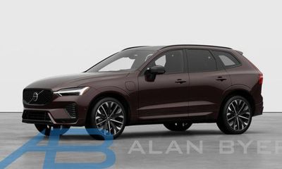 2026 Volvo XC60 Ultra Dark