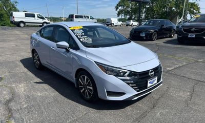2025 Nissan Versa SV