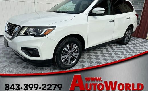 2019 Nissan Pathfinder SV
