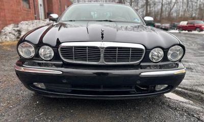 2005 Jaguar XJ VDP Super V8