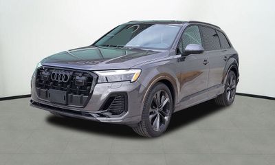 2026 Audi Q7 Quattro Premium Plus