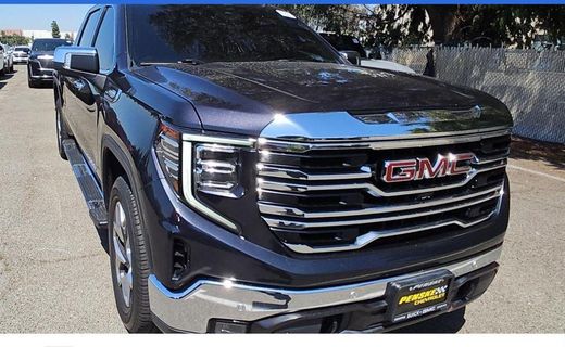 2022 GMC Sierra SLT