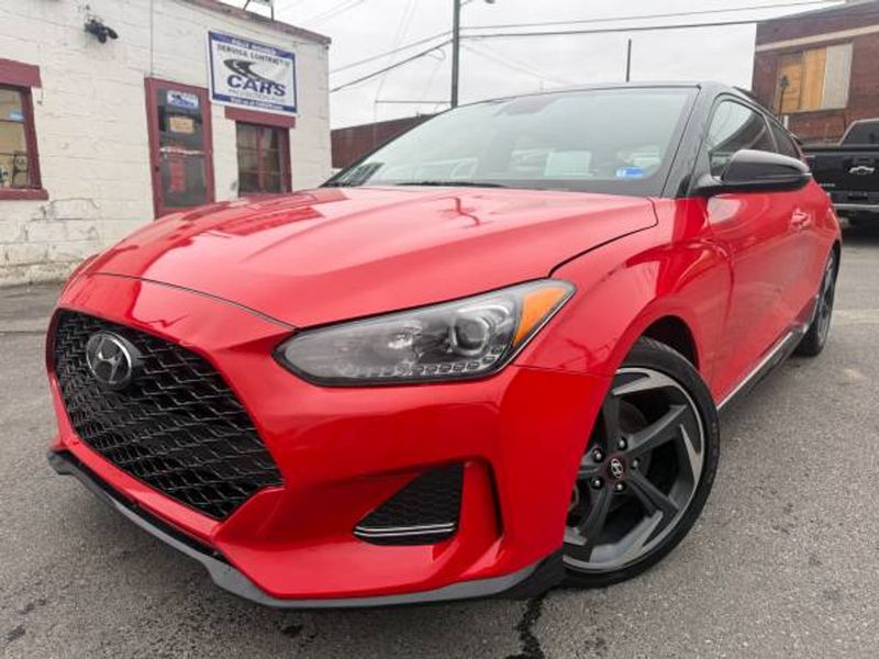 2020 Hyundai Veloster — a typically priced live listing