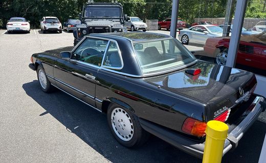 1987 Mercedes-Benz 560 560SL