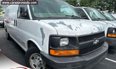 2006 Chevrolet Express Base