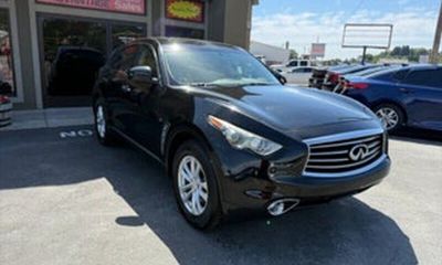 2016 Infiniti QX70 Base