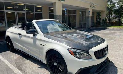 2017 Mercedes-Benz C-Class AMG C63
