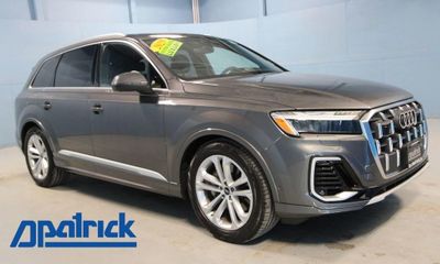 2025 Audi Q7 Quattro Prestige