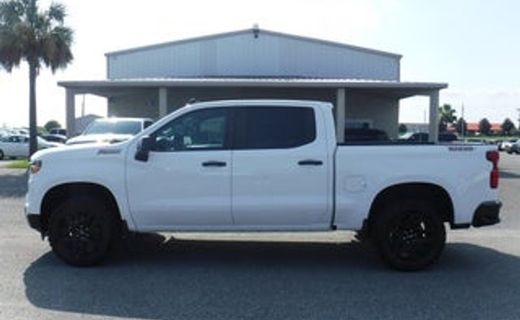 2023 Chevrolet Silverado Trail Boss Custom