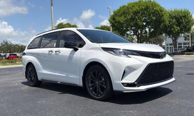2026 Toyota Sienna XSE