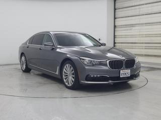 2018 BMW 740i