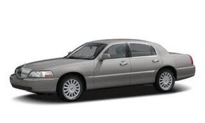 2007 Lincoln Town CAR Signature Limited