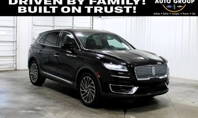 2019 Lincoln Nautilus Reserve
