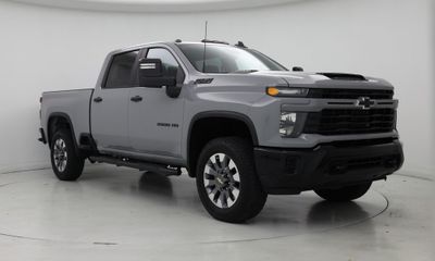 2024 Chevrolet Silverado HD Custom