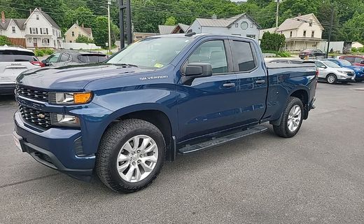 2020 Chevrolet Silverado Custom