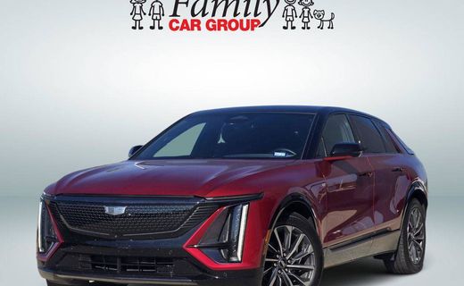 2025 Cadillac Lyriq Sport 1