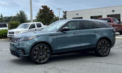 2026 Land Rover Range Velar Limited Edition Belgravia