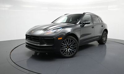 2026 Porsche Macan